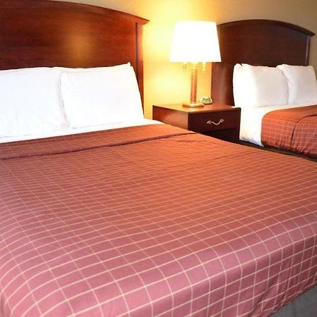 Shorecrest Motor Inn Detroit Zewnętrze zdjęcie