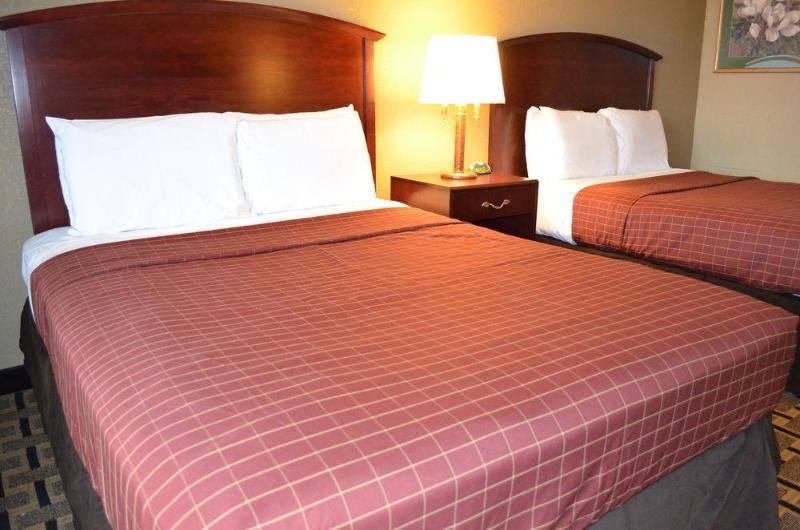 Shorecrest Motor Inn Detroit Zewnętrze zdjęcie